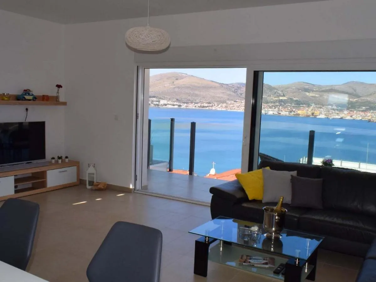 Apartment Anniken Trogir