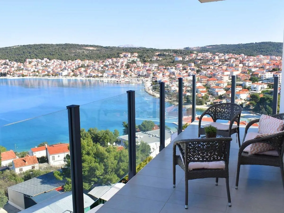 Apartment Anniken Trogir