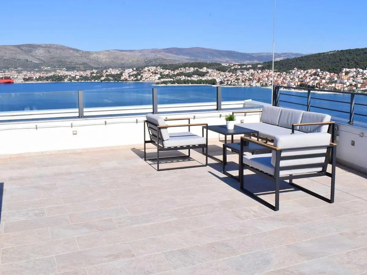 Apartment Anniken Trogir