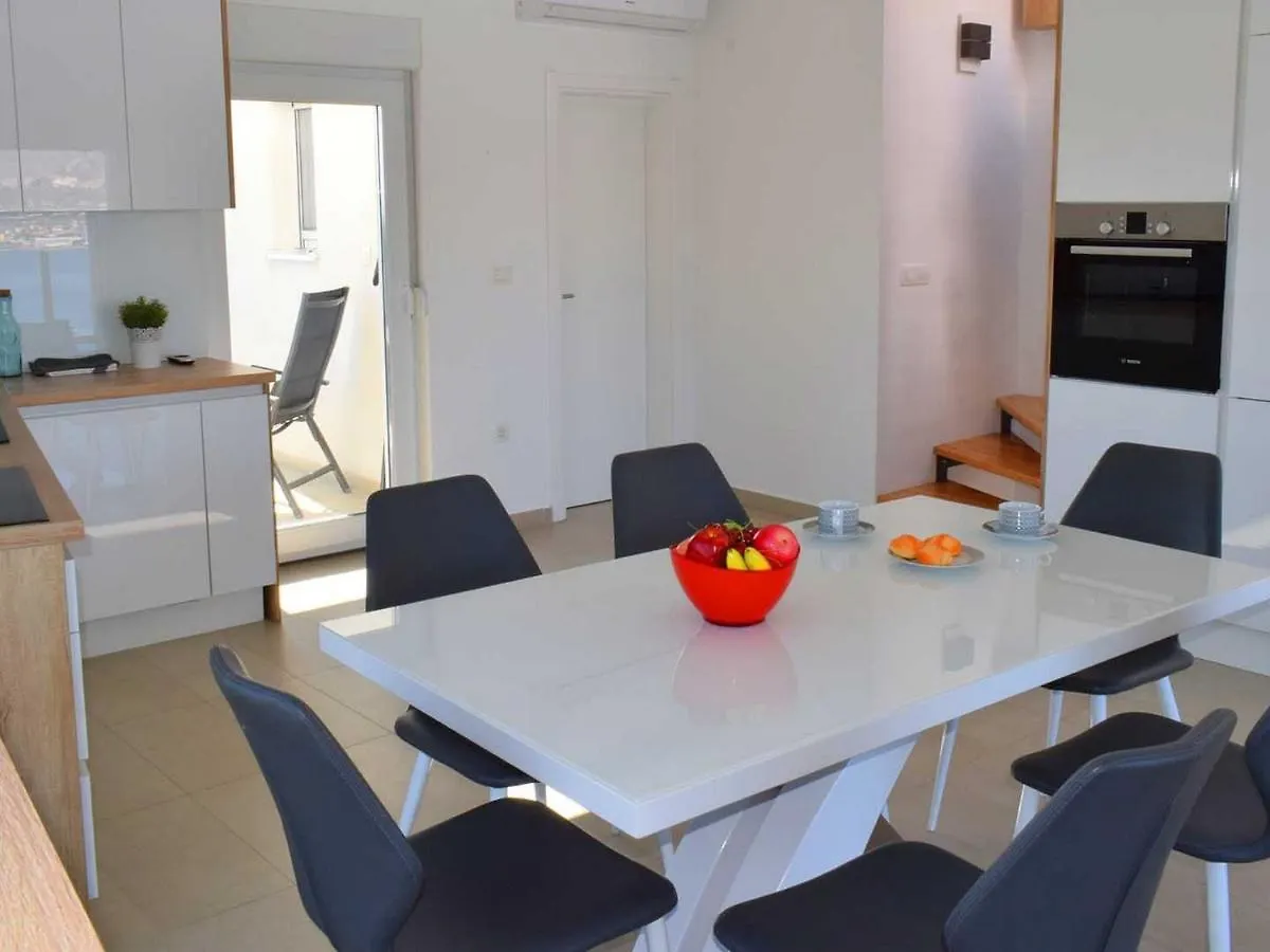 Apartment Anniken Trogir